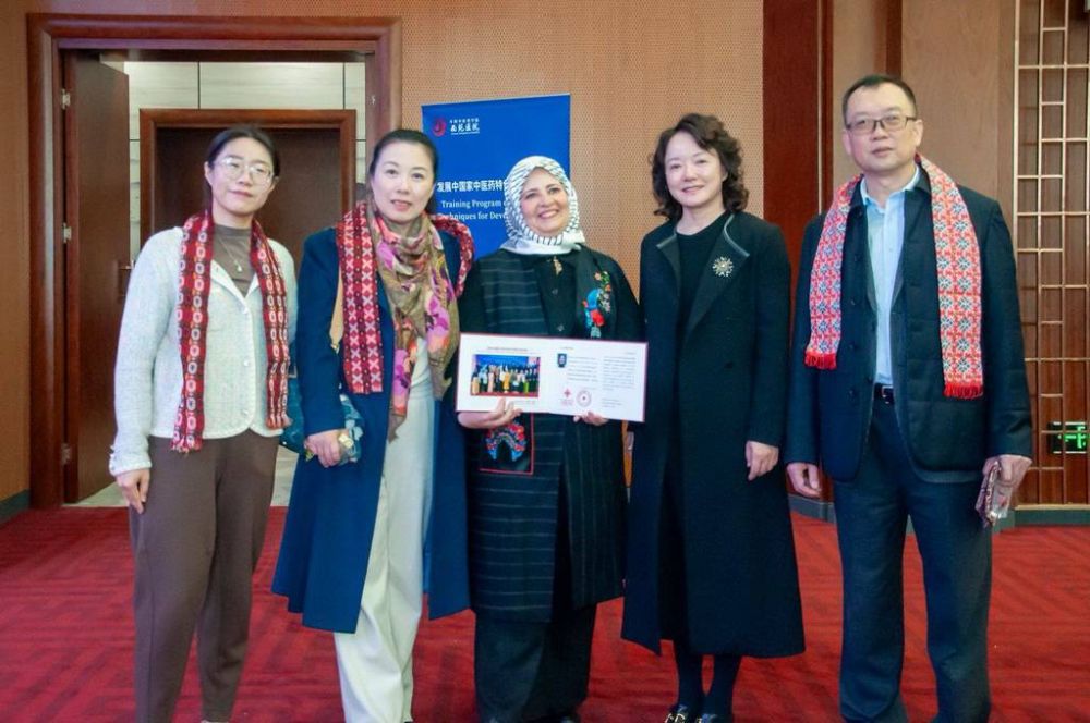Dean of the Faculty of Nursing at Mansoura University Participates in a Training Program in China on "Traditional Chinese Medicine Nursing"