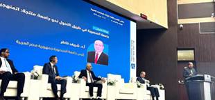 President of Mansoura University Presents its Experience as a Productive University at the Arab Universities Twinning Forum in the Sultanate of Oman