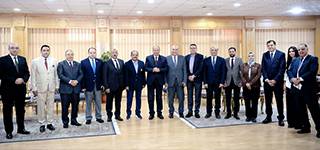 Mansoura University President Receives Delegation of Members of Parliament and Senate to Strengthen Cooperation and Support Medical and Educational Services