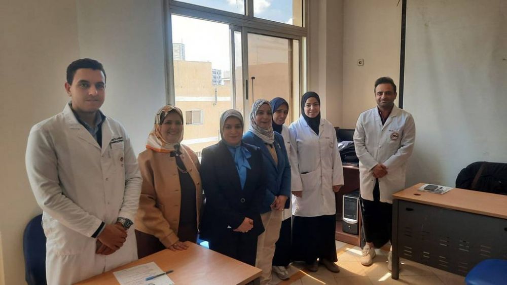 كلية التمريض تنظم قافلة طبية لدعم صحة منسوبيها