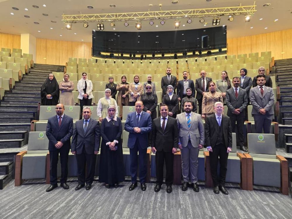 رئيس جامعة المنصورة يلتقي طلاب الدراسات العليا بجامعة المستقبل ويبحث التوسع في الشراكات الأكاديمية والعلمية