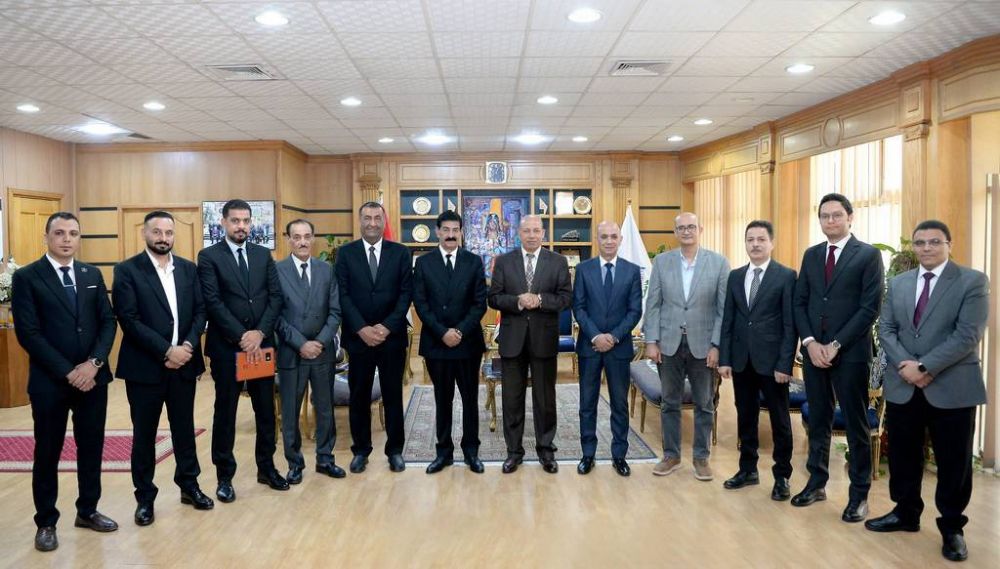 رئيس جامعة المنصورة يستقبل وفد جامعة المعقل العراقية لبحث سبل تعزيز التعاون الأكاديمي